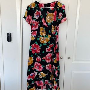 Who what where floral wrap dress